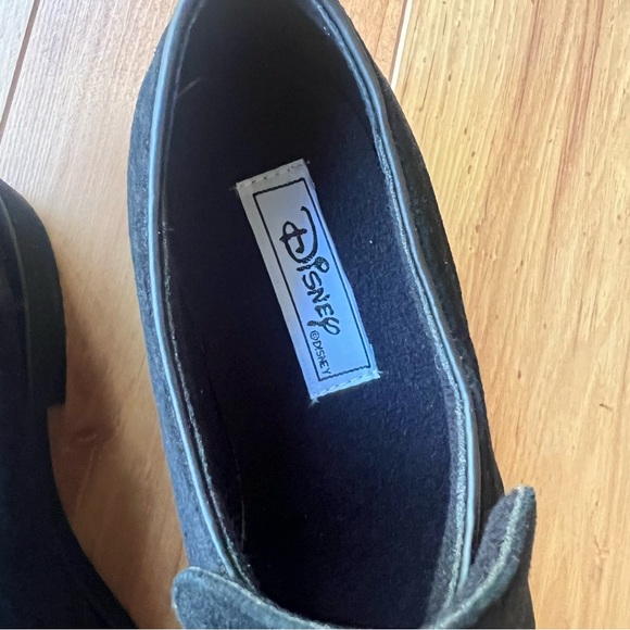 Vintage Disney Suede Loafers New in Box - Picture 7 of 8